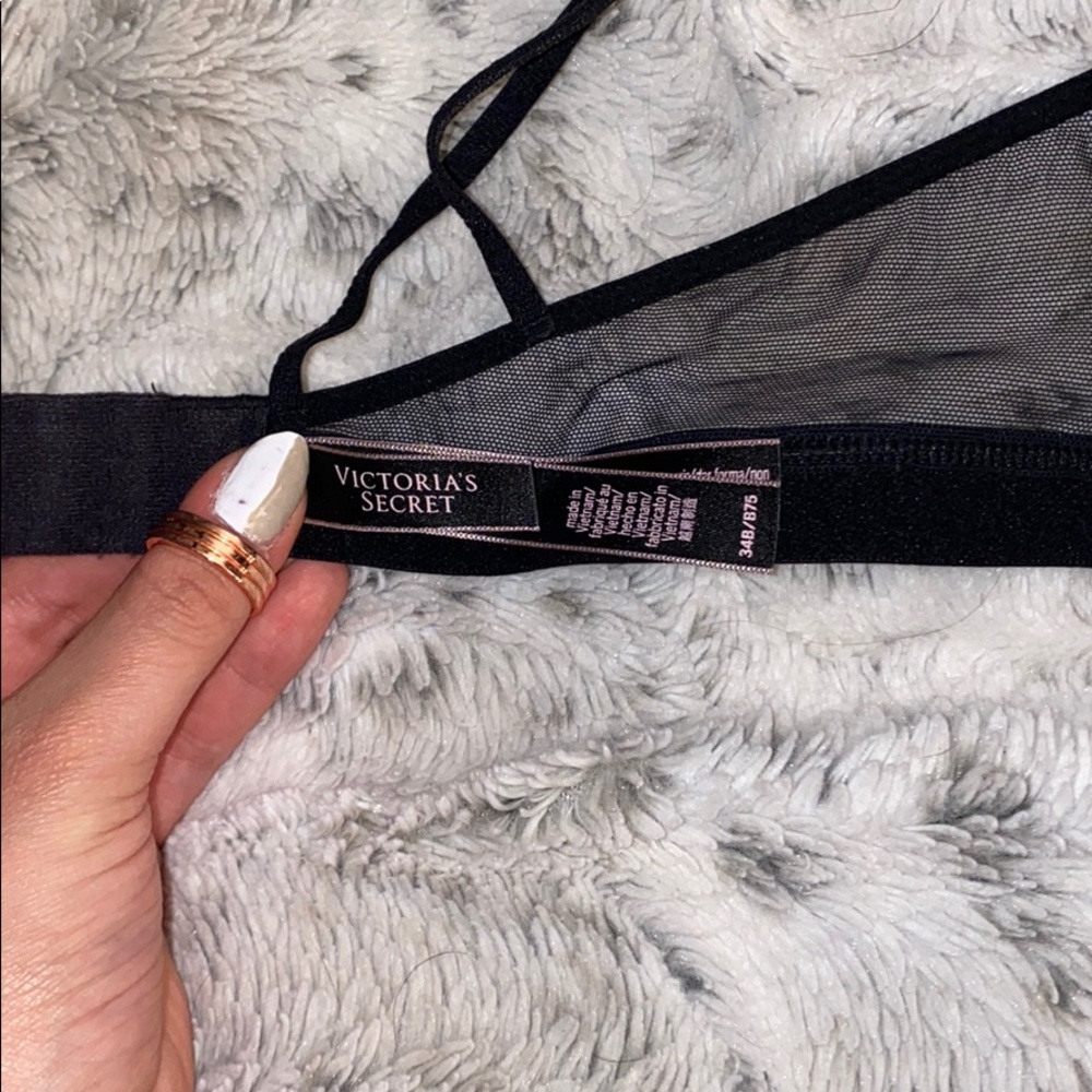 Black lace lingerie bra / bralette - Picture 2 of 3